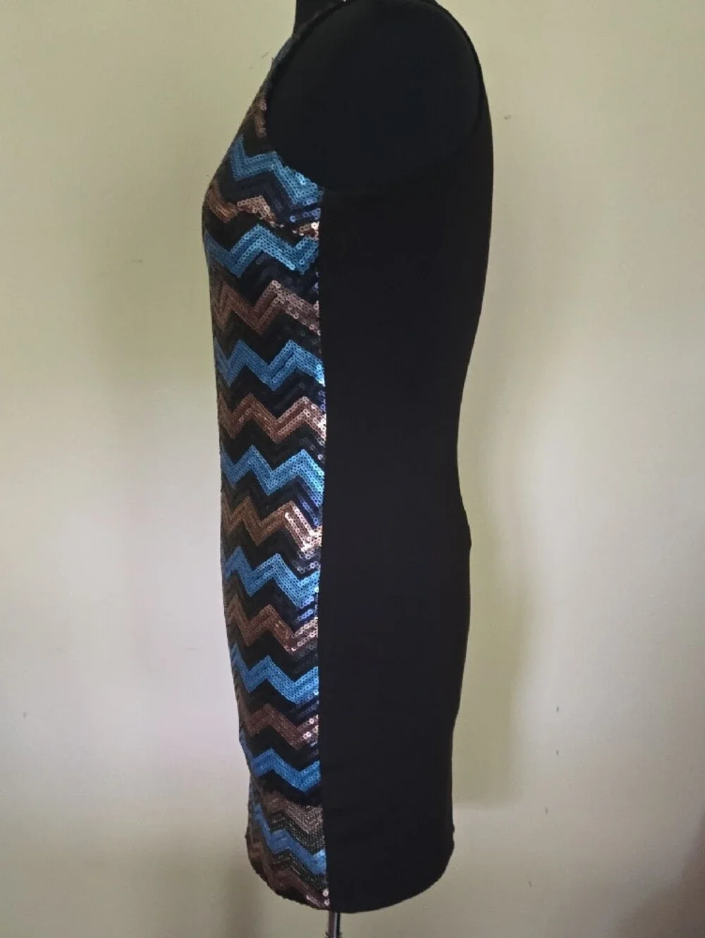 Tulle Sequin Chevron Shift Dress in Teal and Black